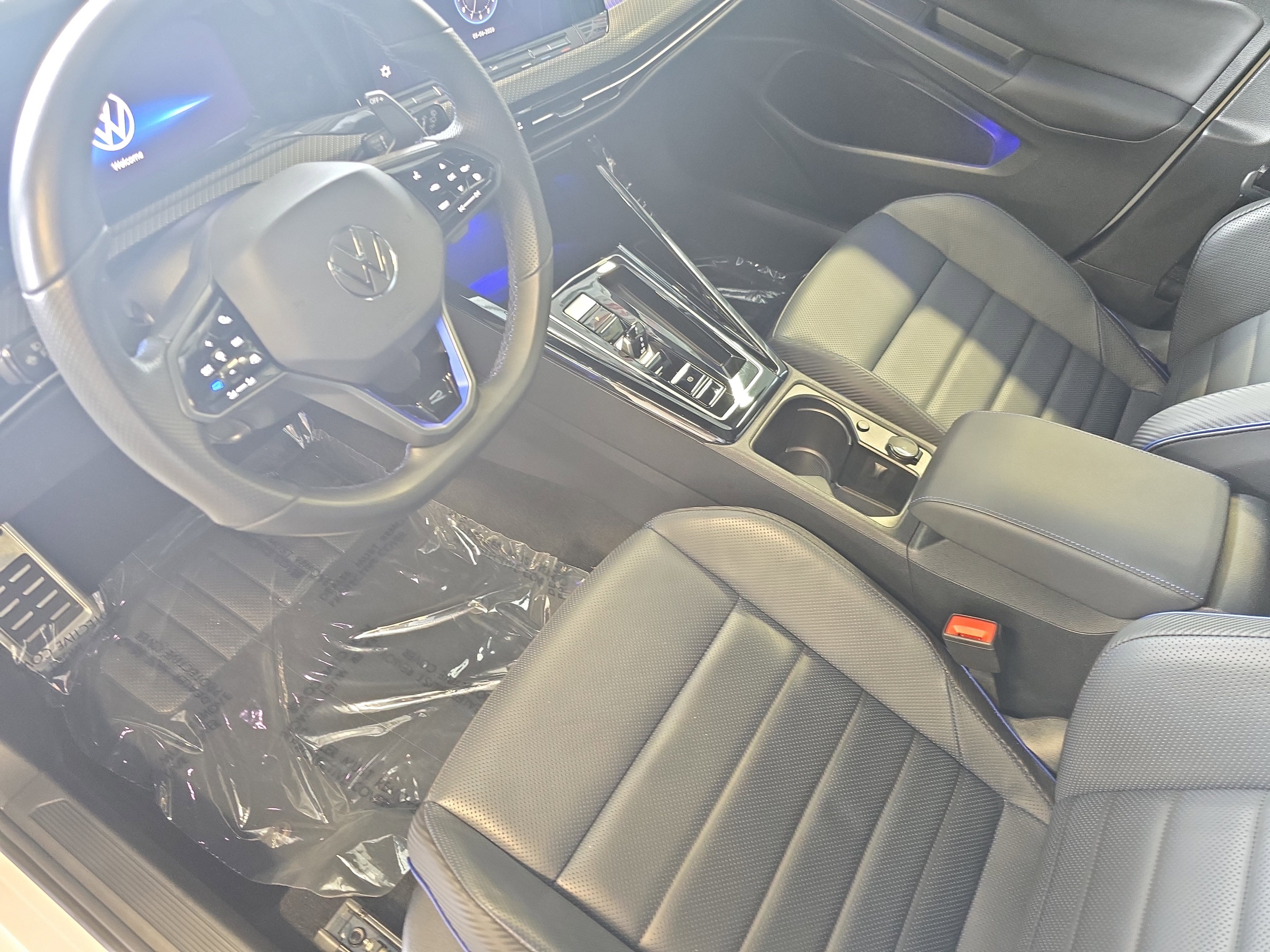 Used 2024 Volkswagen Golf R AWD/4WD image 15