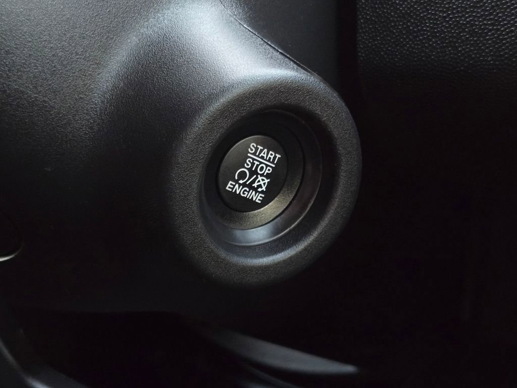 Used 2023 RAM ProMaster 2500 image 21