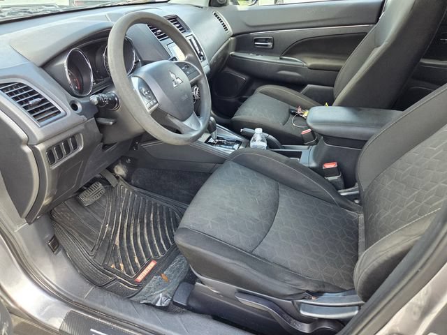 Used 2020 Mitsubishi Outlander Sport ES FWD image 4