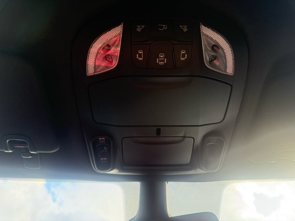 New 2026 Chrysler Pacifica Select FWD image 57