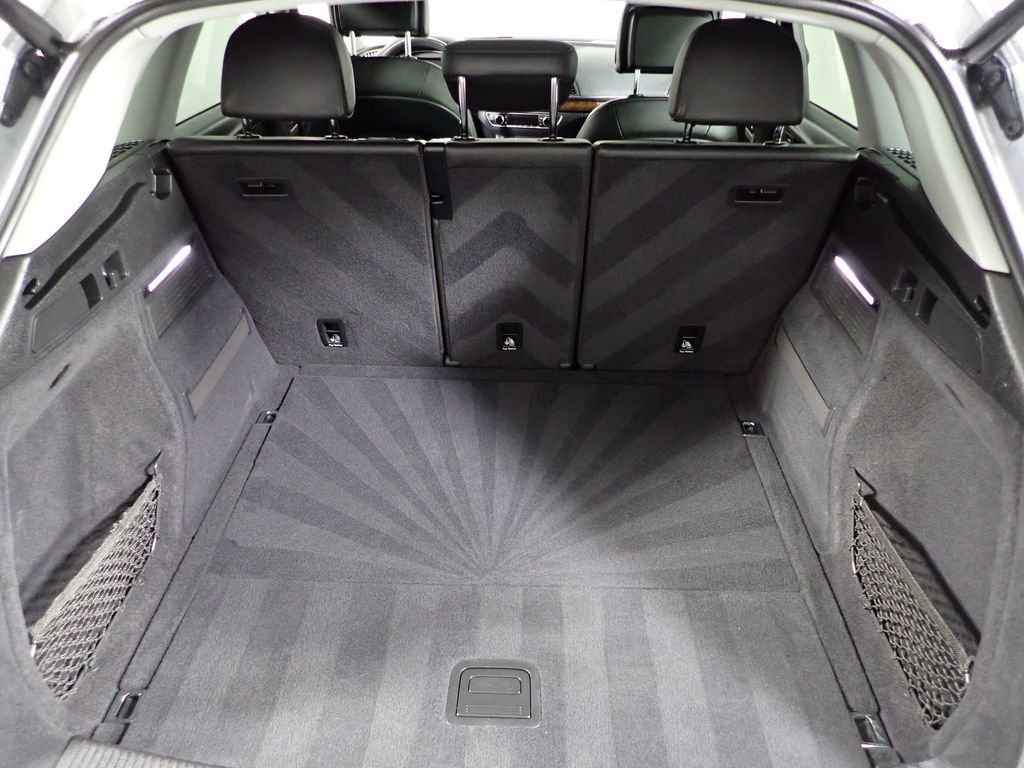 Used 2018 Audi Q5 2.0T Premium image 16