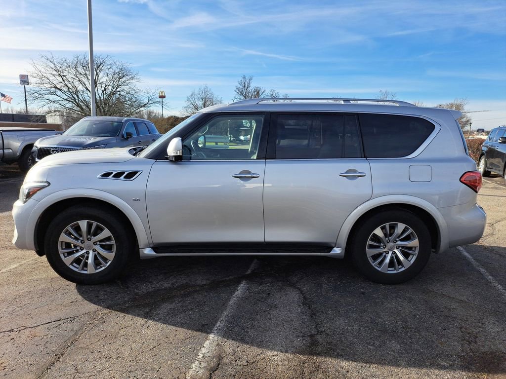 Used 2017 INFINITI QX80 4WD w/ Driver Assistance Package image 2