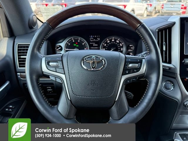 Used 2021 Toyota Land Cruiser Heritage Edition AWD/4WD image 25