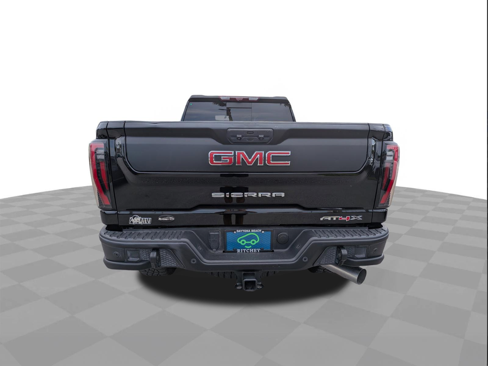 Certified 2024 GMC Sierra 2500 AT4X w/ AT4X AEV Edition AWD/4WD image 5