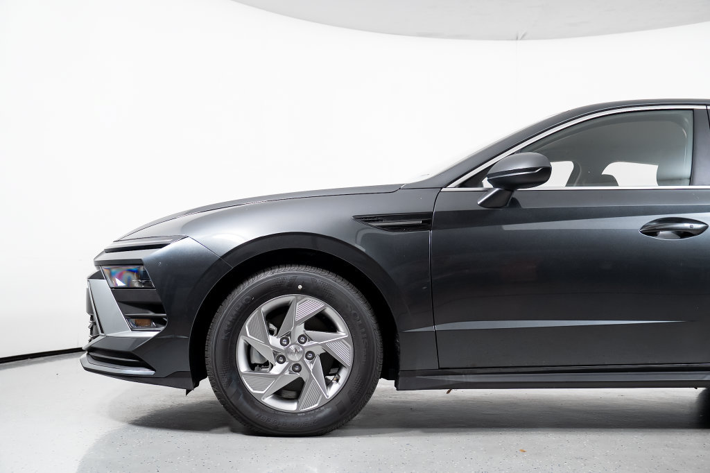 New 2026 Hyundai Sonata SE FWD image 12
