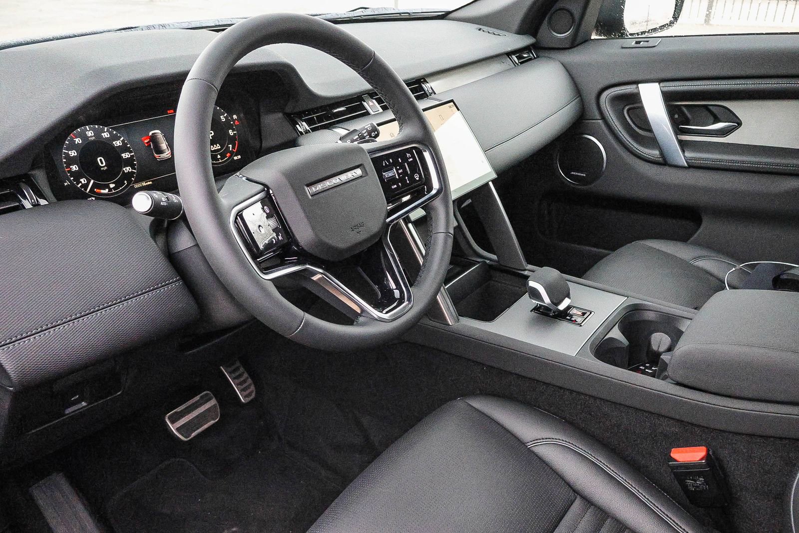 New 2026 Land Rover Discovery Sport Landmark image 28