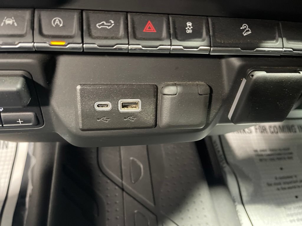 Used 2023 Chevrolet Silverado 1500 Custom Trail Boss AWD/4WD image 33