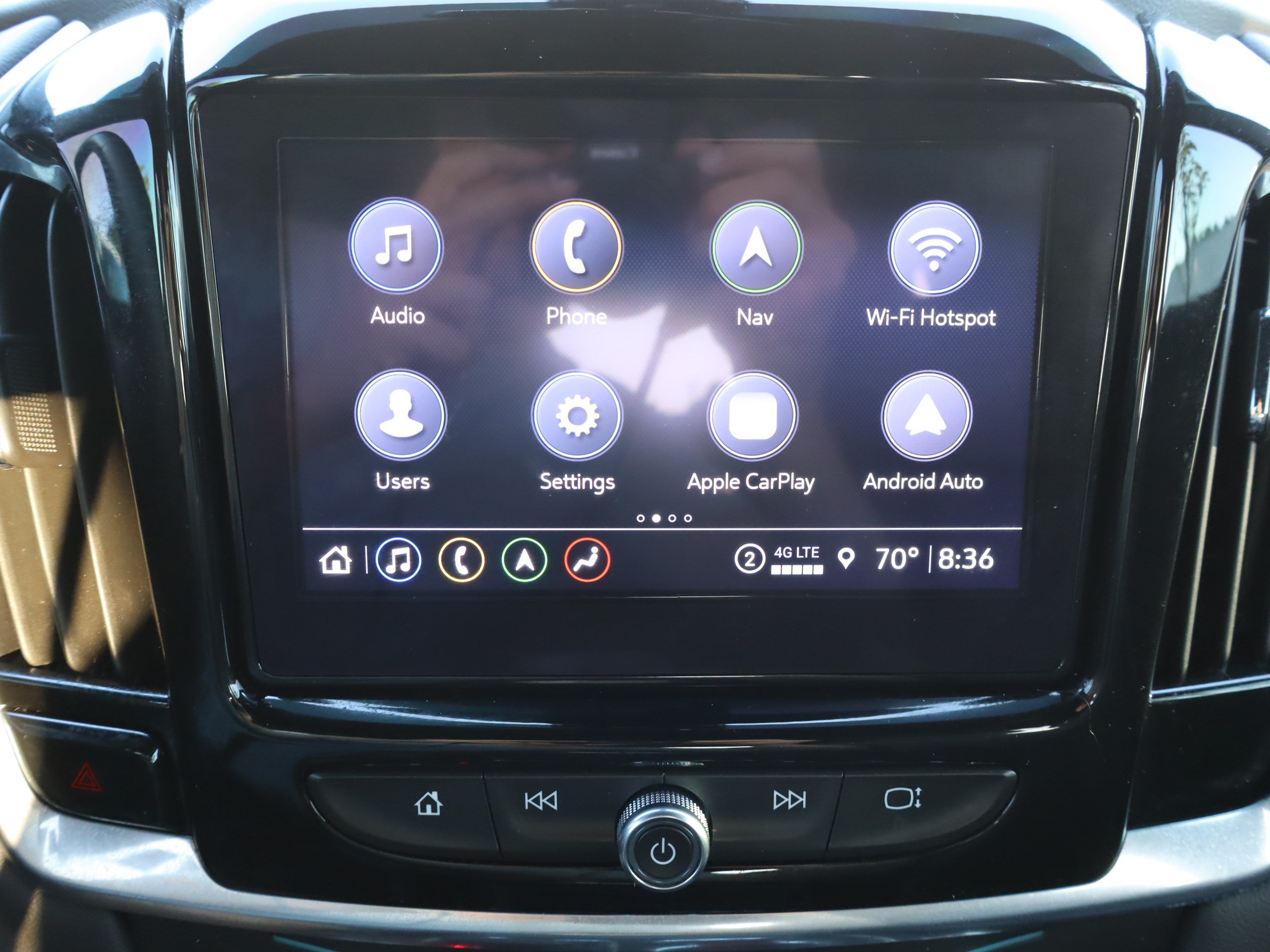 Used 2023 Chevrolet Traverse RS FWD image 26