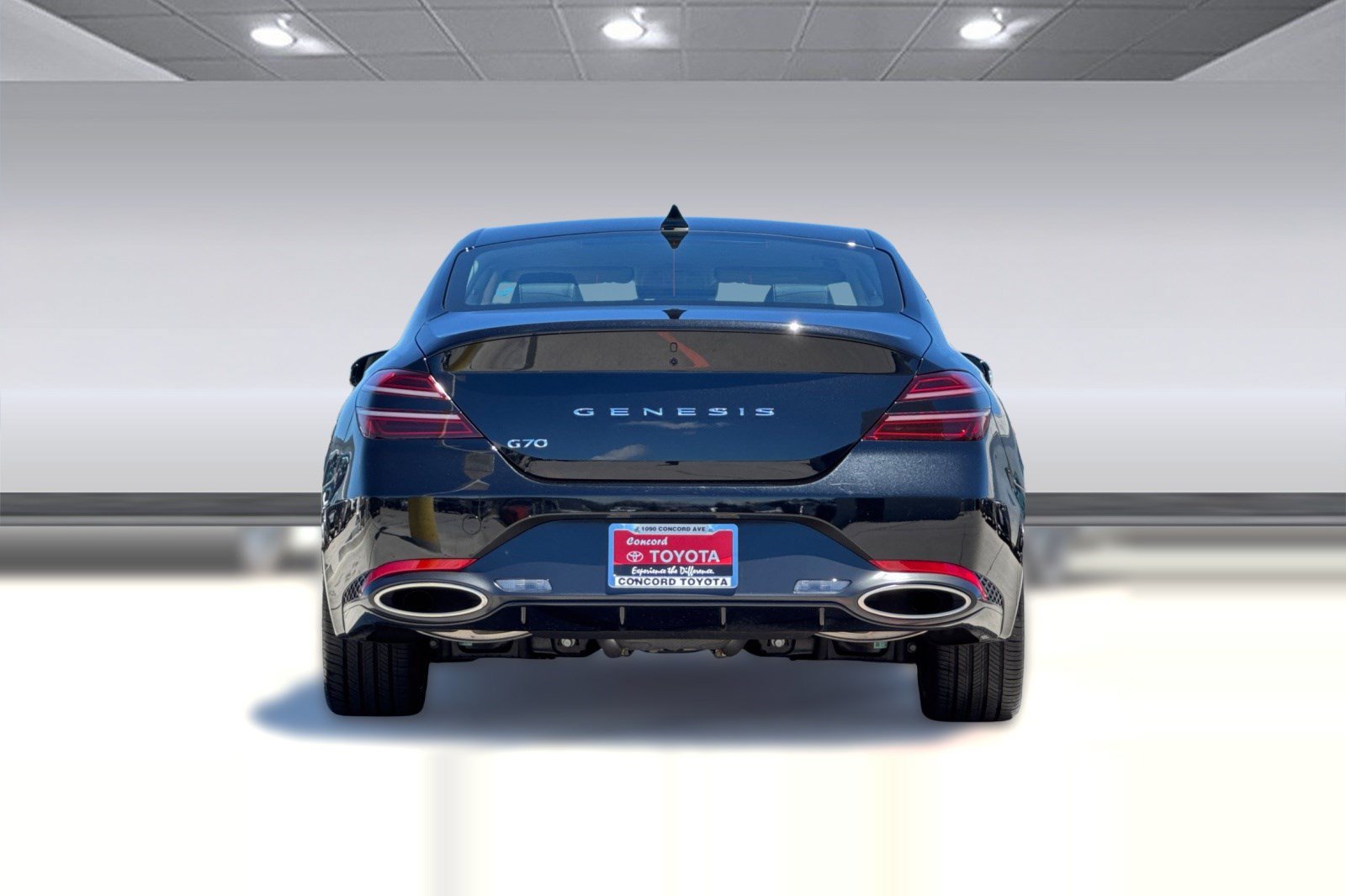 Used 2026 Genesis G70 2.5T RWD image 10