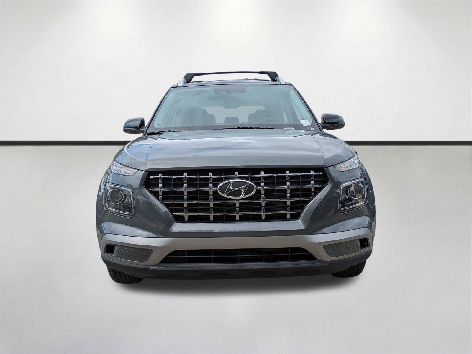 New 2026 Hyundai Venue SEL FWD image 3