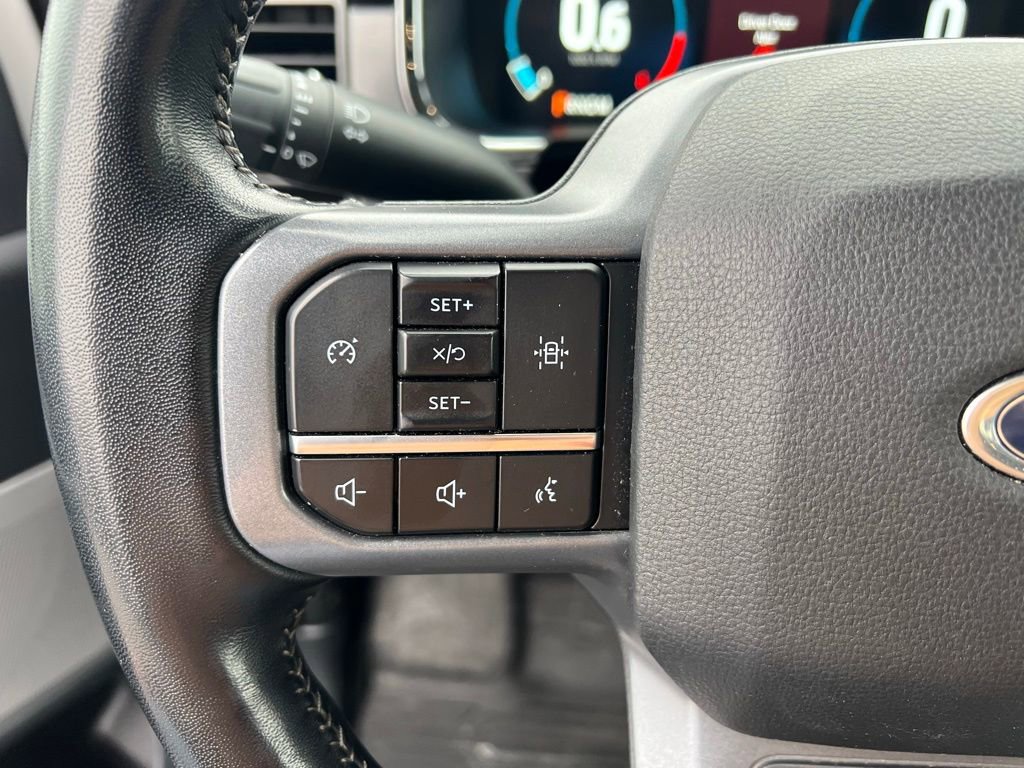 Used 2023 Ford F150 Lariat image 41