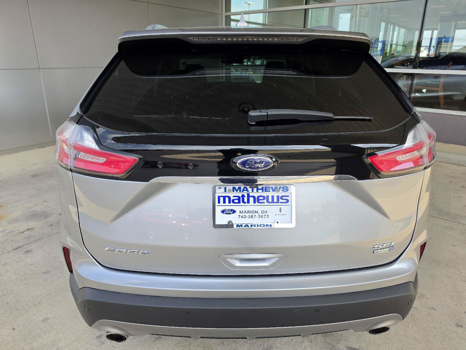 Used 2020 Ford Edge SEL w/ Convenience Package AWD/4WD image 4