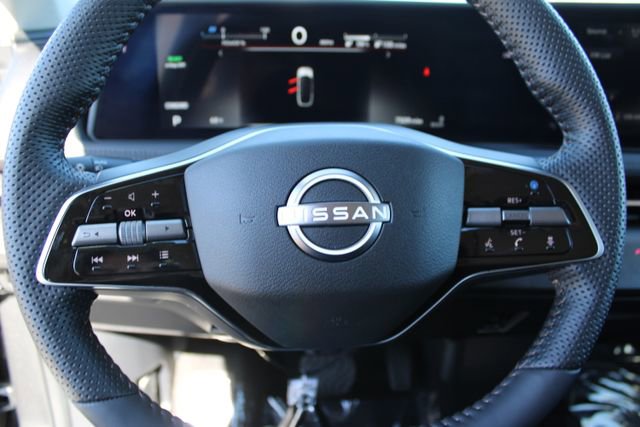 Used 2025 Nissan Ariya FWD image 19