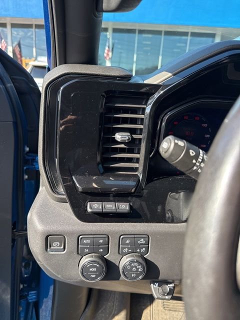 Used 2022 Chevrolet Silverado 1500 ZR2 w/ Technology Package image 20