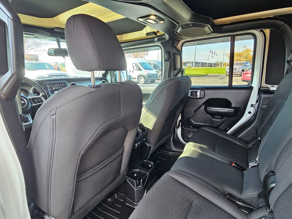 Used 2020 Jeep Gladiator Sport w/ Quick Order Package 24S image 30