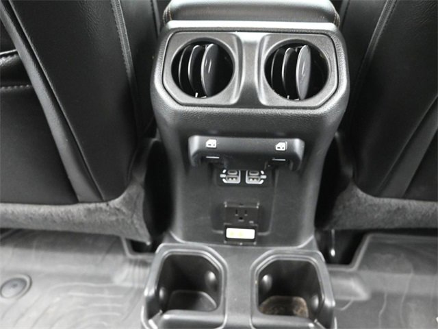 Used 2023 Jeep Gladiator Overland image 29