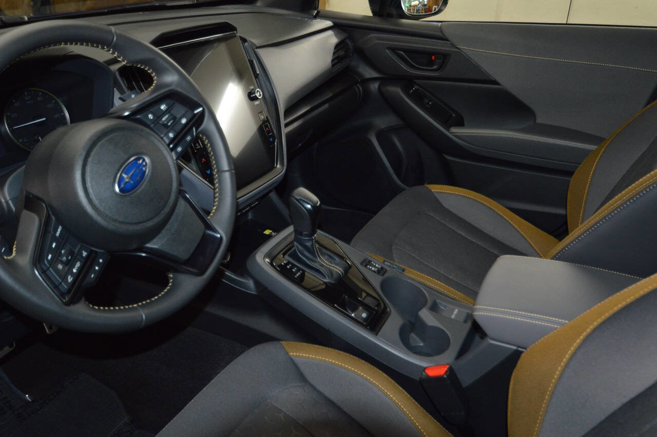 Used 2025 Subaru Crosstrek 2.5i Sport w/ Crosstrek Mirror Package image 33