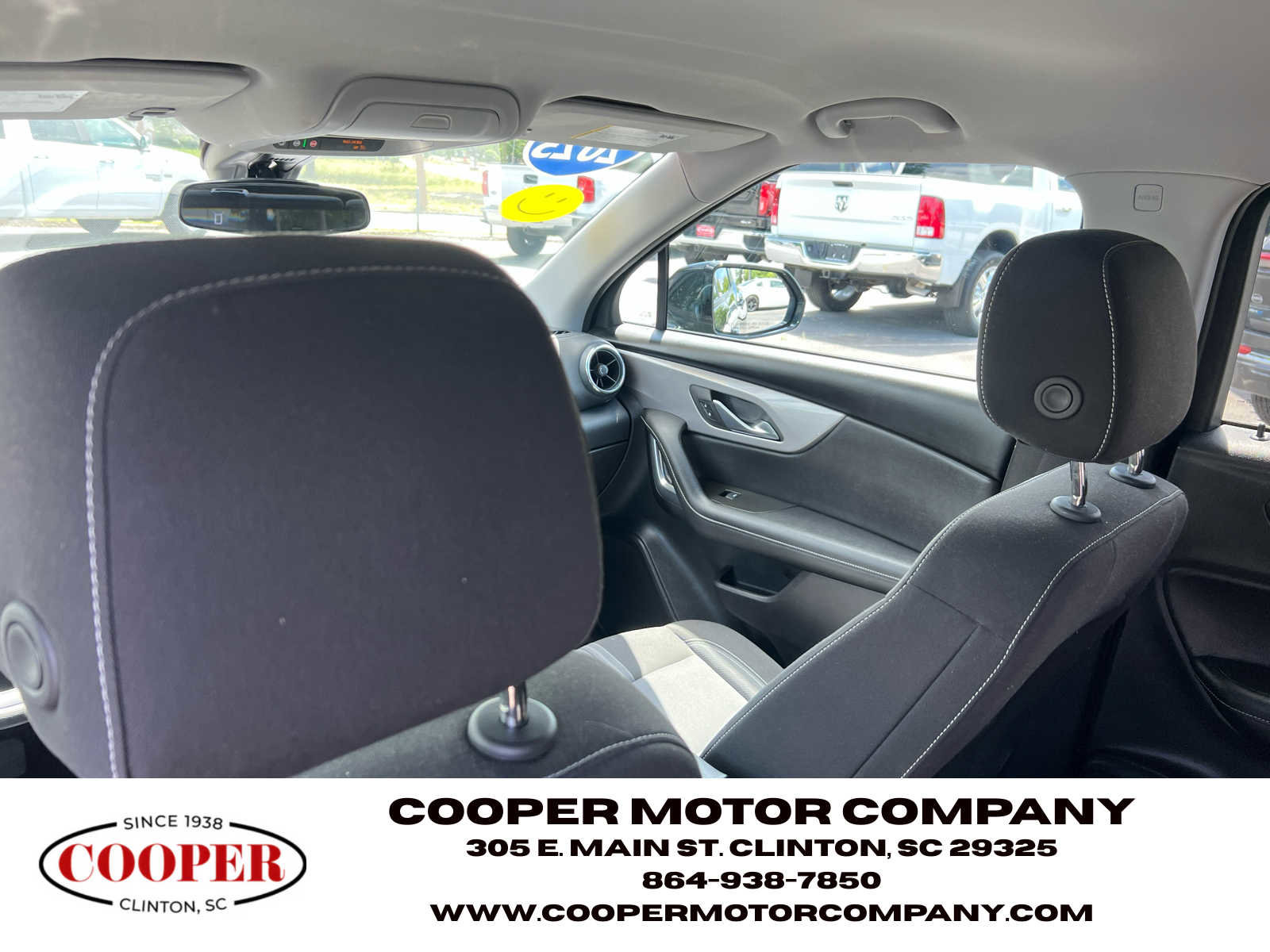 Used 2025 Chevrolet Blazer LT FWD image 13