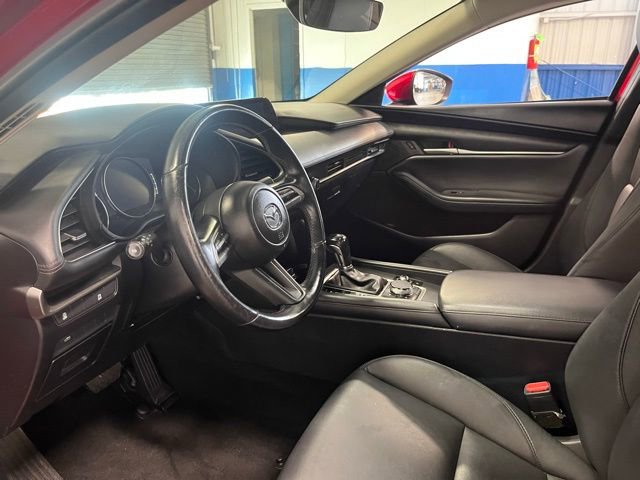 Used 2021 MAZDA MAZDA3 s image 23