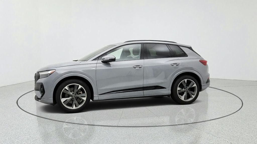 Used 2024 Audi Q4 e-tron Premium Plus w/ Premium Plus AWD/4WD image 8