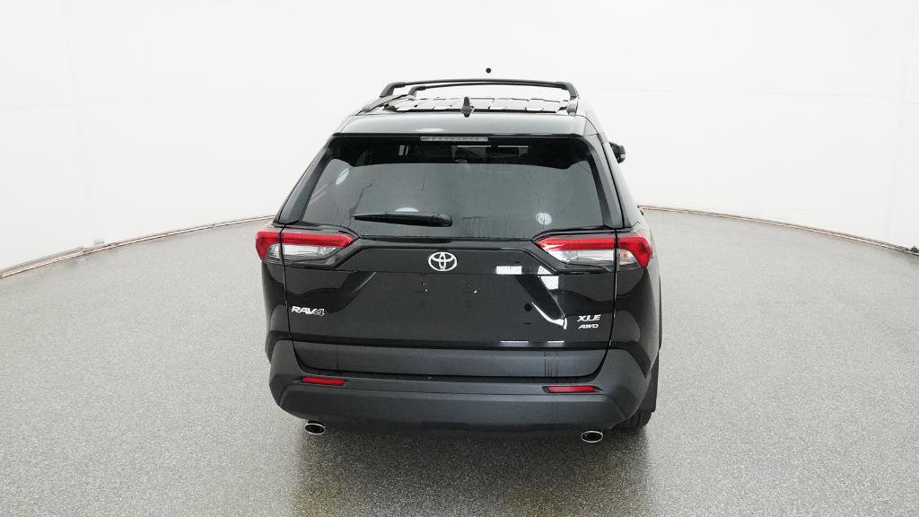 Used 2025 Toyota RAV4 XLE Premium image 10