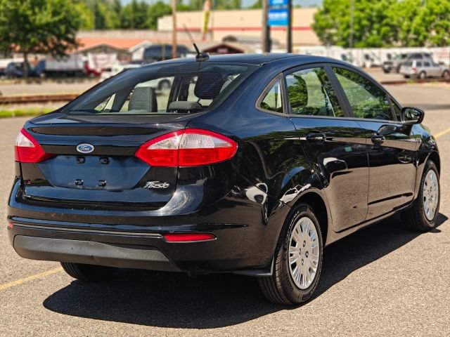 Used 2016 Ford Fiesta S FWD image 8