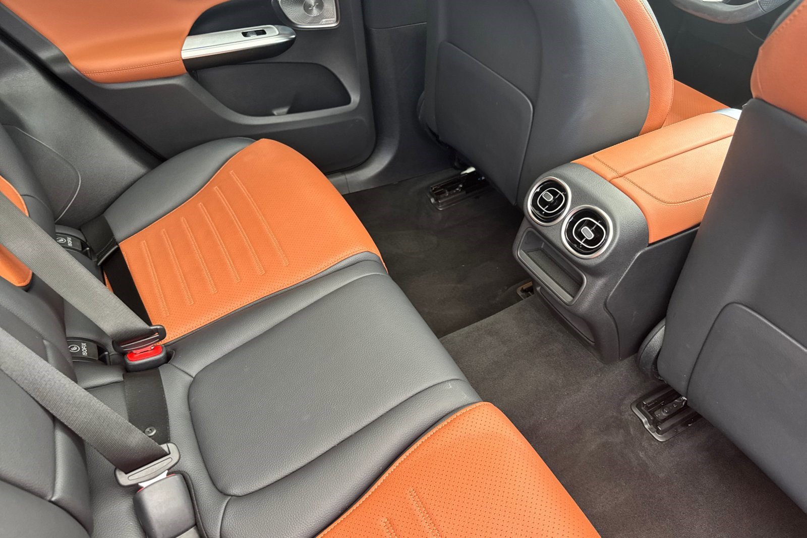 Certified 2023 Mercedes-Benz GLC 300 4MATIC image 31