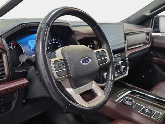 Used 2022 Ford Expedition Limited AWD/4WD image 14