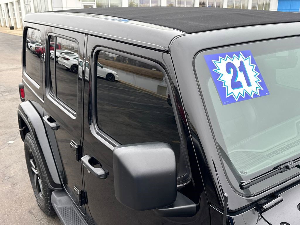Used 2021 Jeep Wrangler Unlimited Sahara image 14