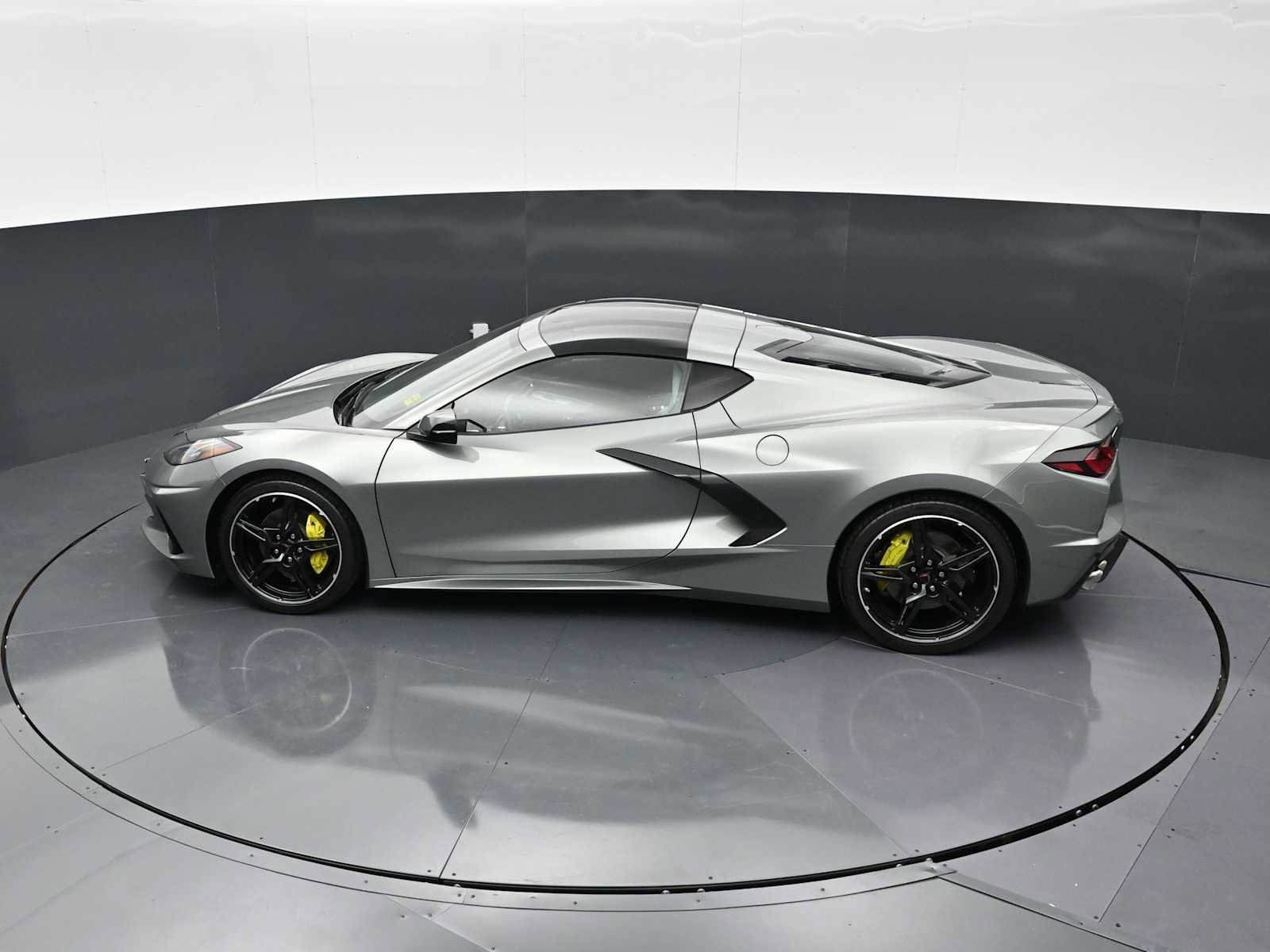 Used 2023 Chevrolet Corvette Stingray Coupe w/ 1LT image 22