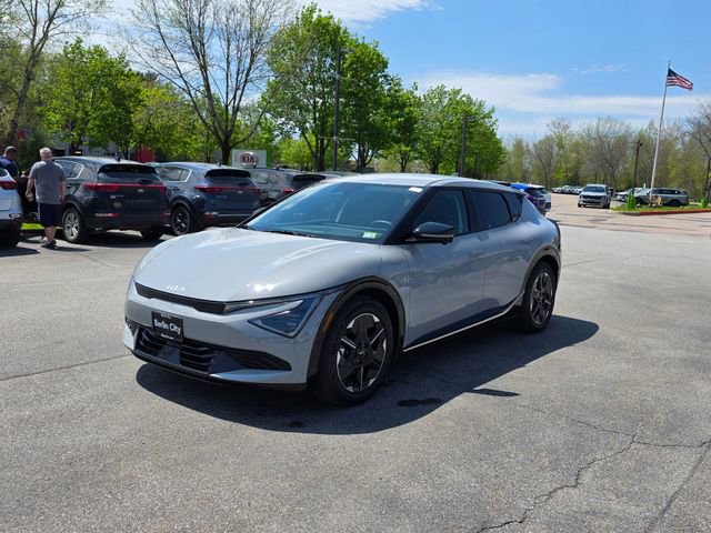 New 2026 Kia EV6 Light AWD/4WD image 3
