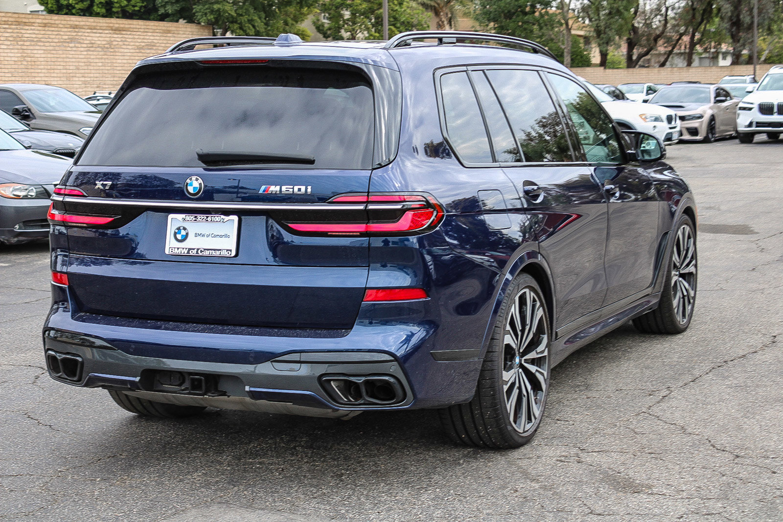 Used 2023 BMW X7 M60i w/ Executive Package image 6