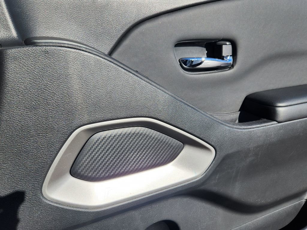 Used 2024 Nissan Frontier SV w/ SV Convenience Package image 18