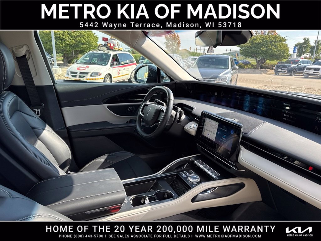 Used 2024 Lincoln Nautilus Premier w/ Equipment Group 102A AWD/4WD image 51