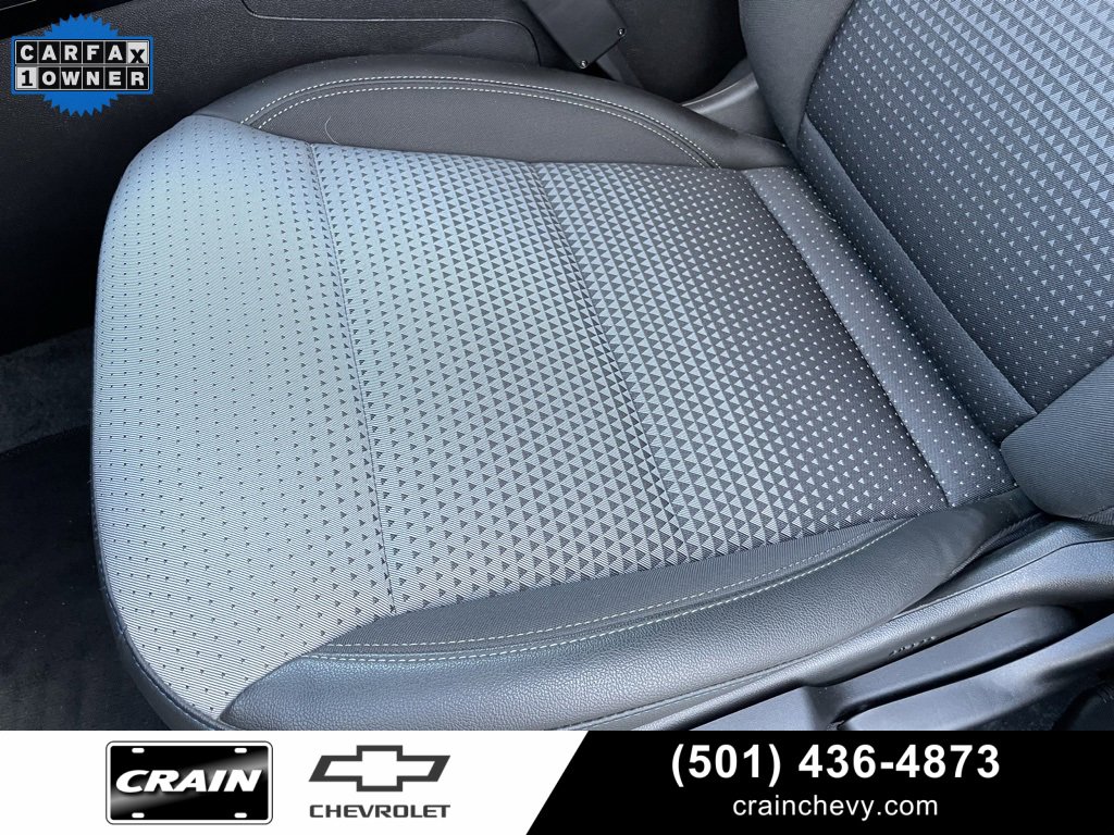 Used 2025 Chevrolet Trax LT w/ LT Convenience Package image 25