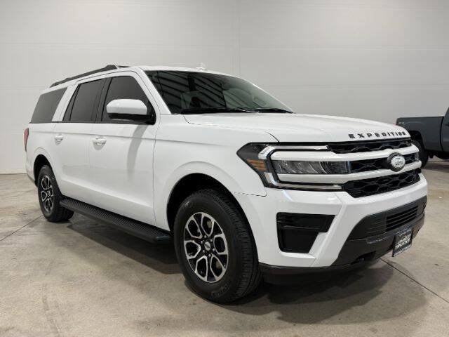 Used 2024 Ford Expedition Max XLT AWD/4WD image 5