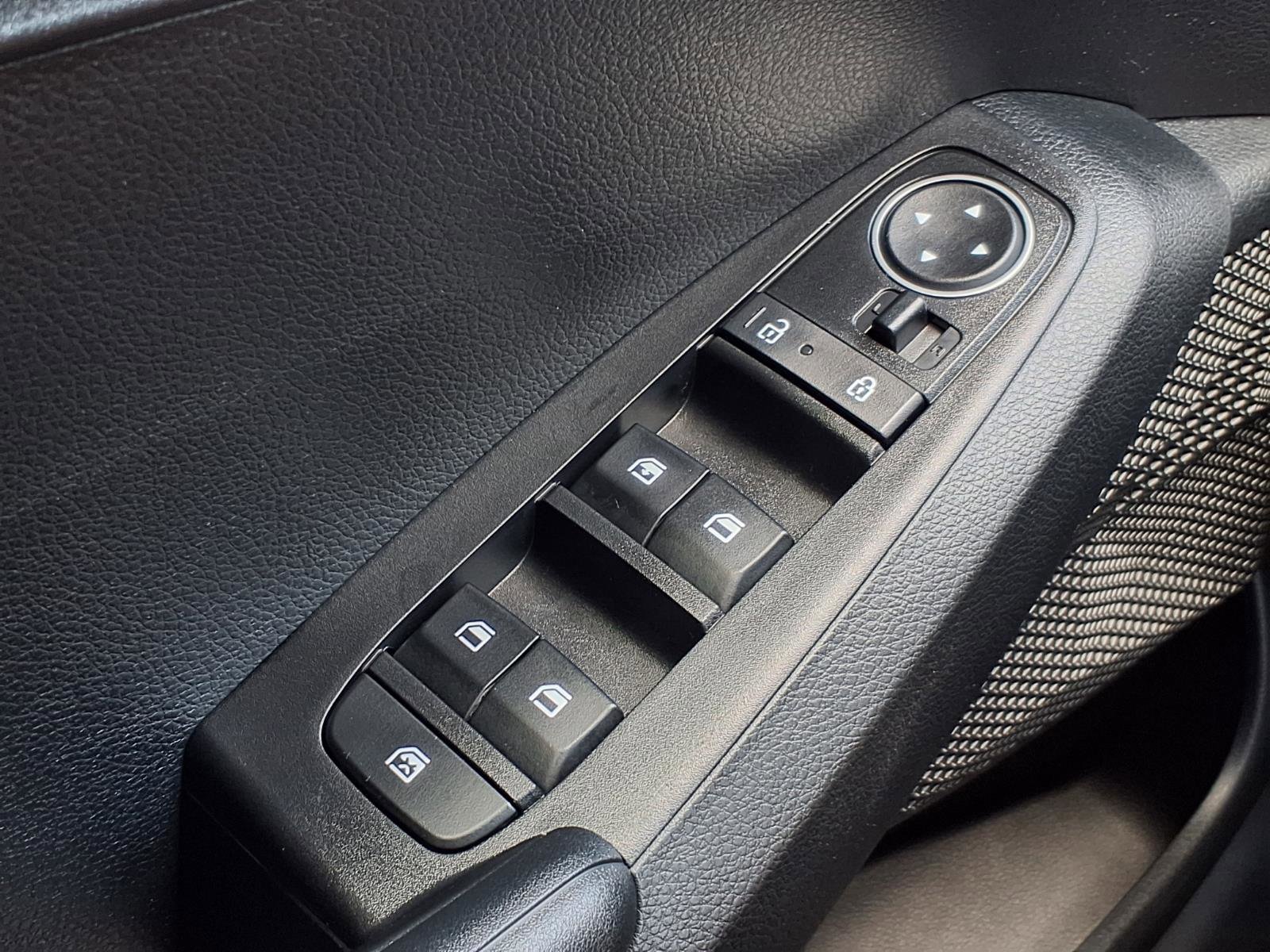 New 2026 Kia Seltos LX image 12