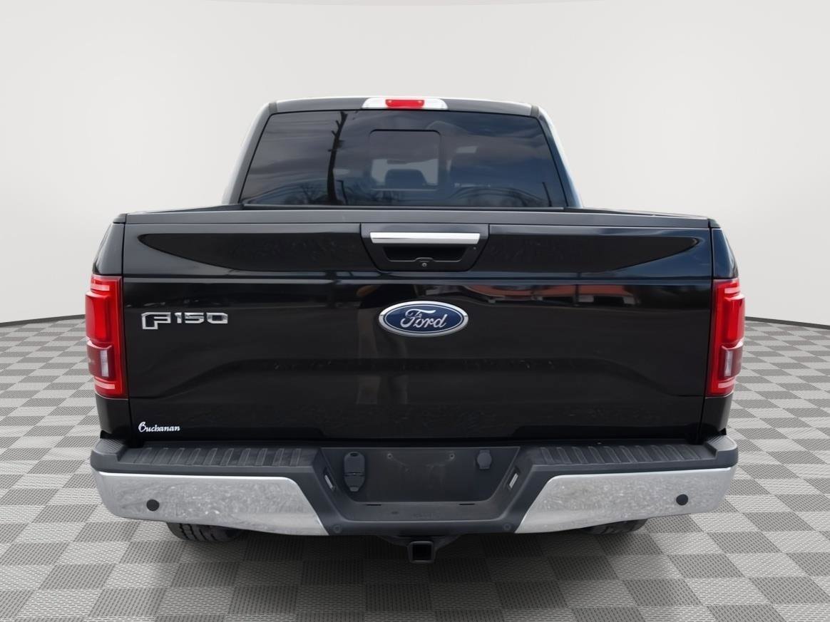 Used 2017 Ford F150 Lariat w/ Equipment Group 502A Luxury image 4