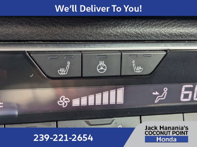 Used 2022 Nissan Sentra SR w/ SR Premium Package FWD image 23