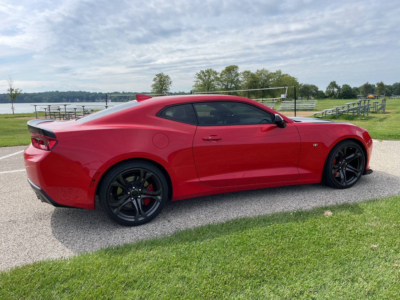 Used 2018 Chevrolet Camaro SS RWD image 68