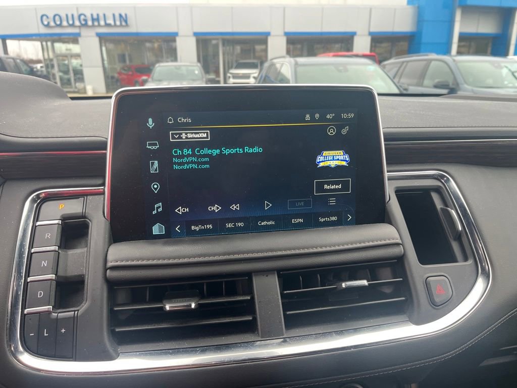 Used 2024 Chevrolet Suburban High Country w/ Advanced Technology Package image 19