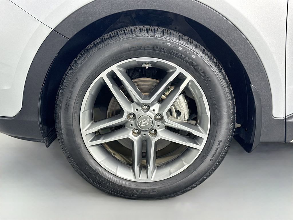Used 2019 Hyundai Santa Fe XL FWD image 35