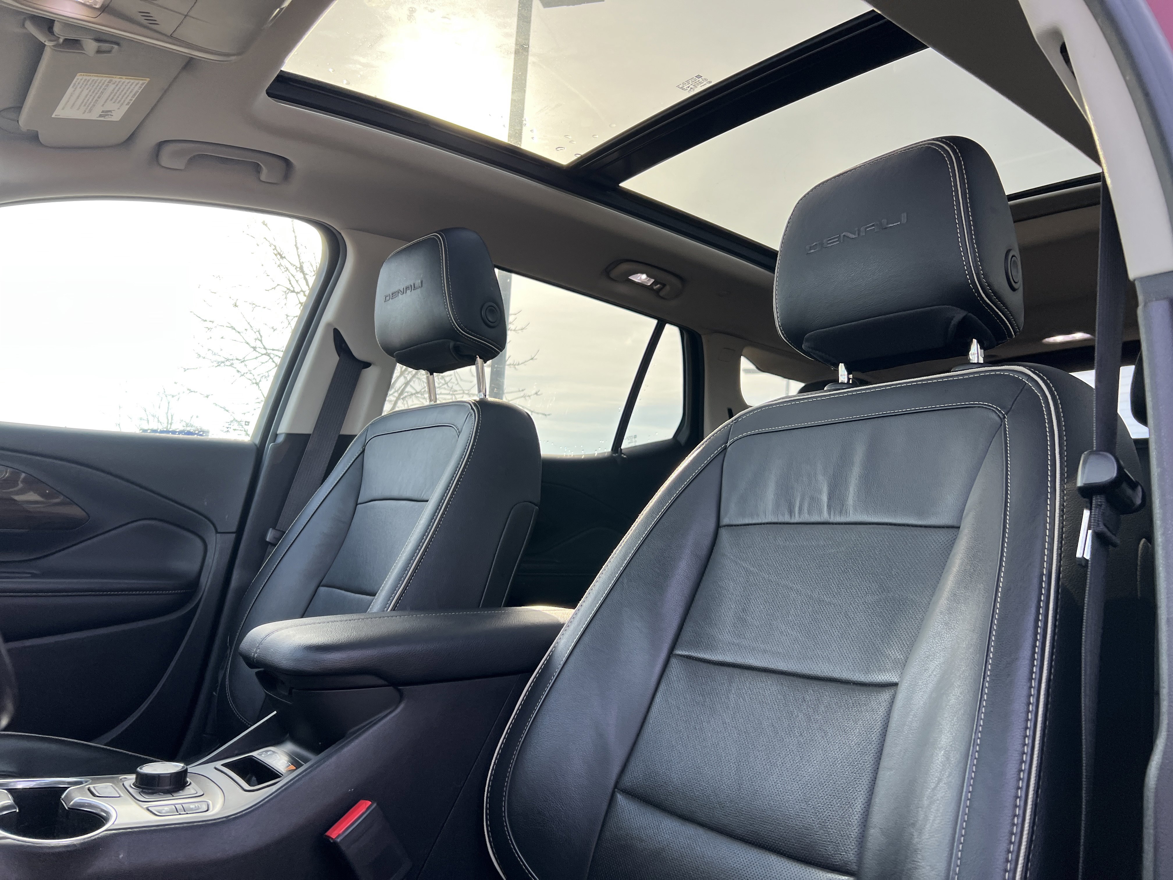 Used 2020 GMC Terrain Denali w/ Denali Premium Package image 23