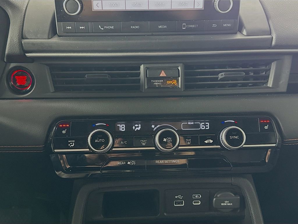 Certified 2023 Honda Pilot Sport image 12