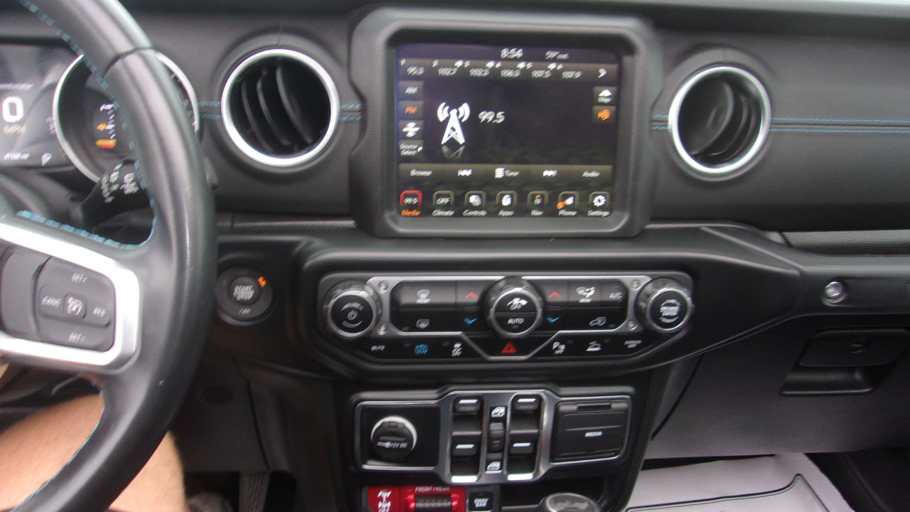 Used 2021 Jeep Wrangler Unlimited Rubicon 4xe w/ Safety Group image 11