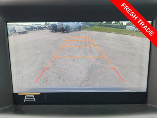 Used 2020 GMC Terrain SLT w/ Preferred Package FWD image 16