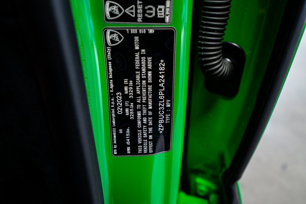 Used 2023 Lamborghini Urus Performante image 74