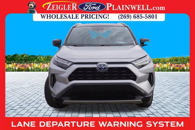Used 2022 Toyota RAV4 XSE image 8