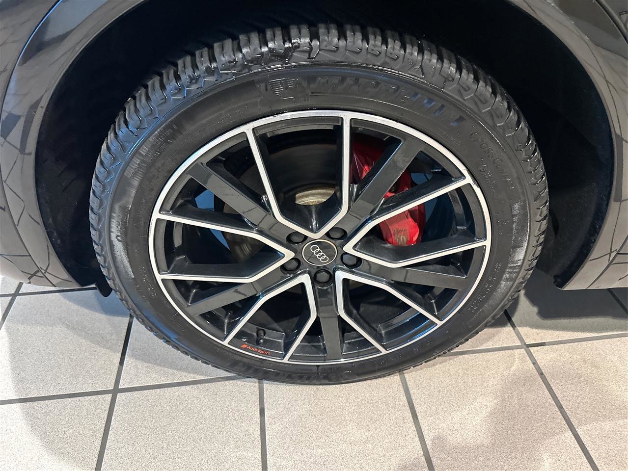 Used 2021 Audi SQ5 Premium Plus w/ Premium Plus Package image 30