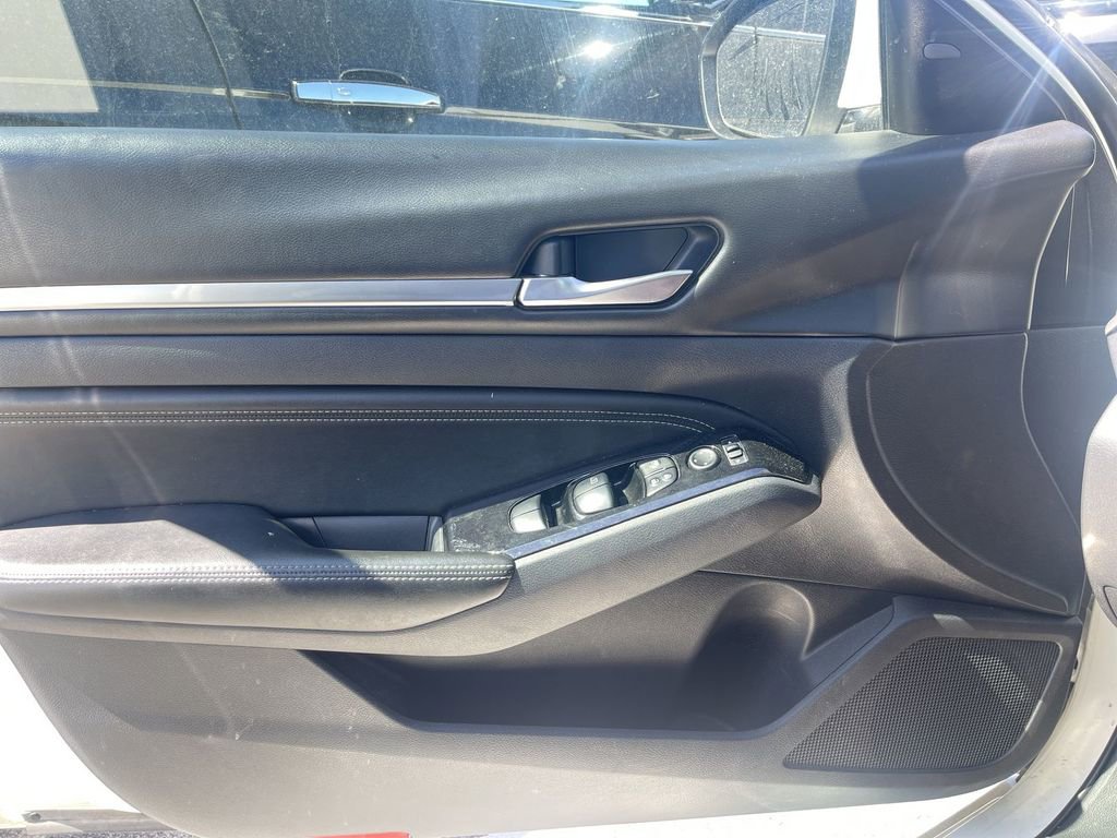 Used 2020 Nissan Altima 2.5 SL AWD/4WD image 22
